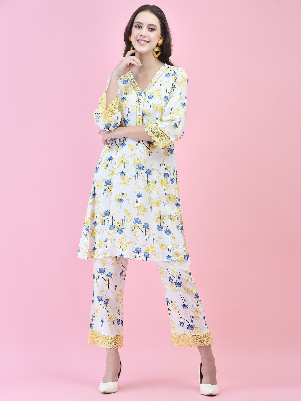 Women Liva (Rayon) White Floral Print Co-Ord Set