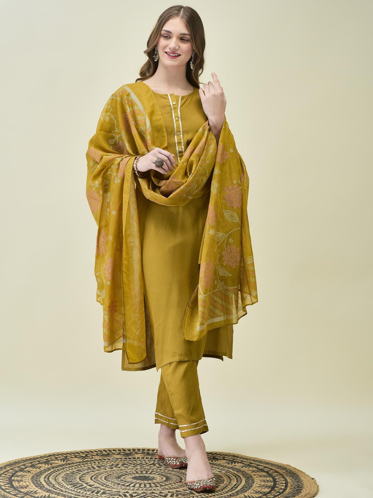 Women Liva Rayon Olive Solid Kurta Trouser Dupatta