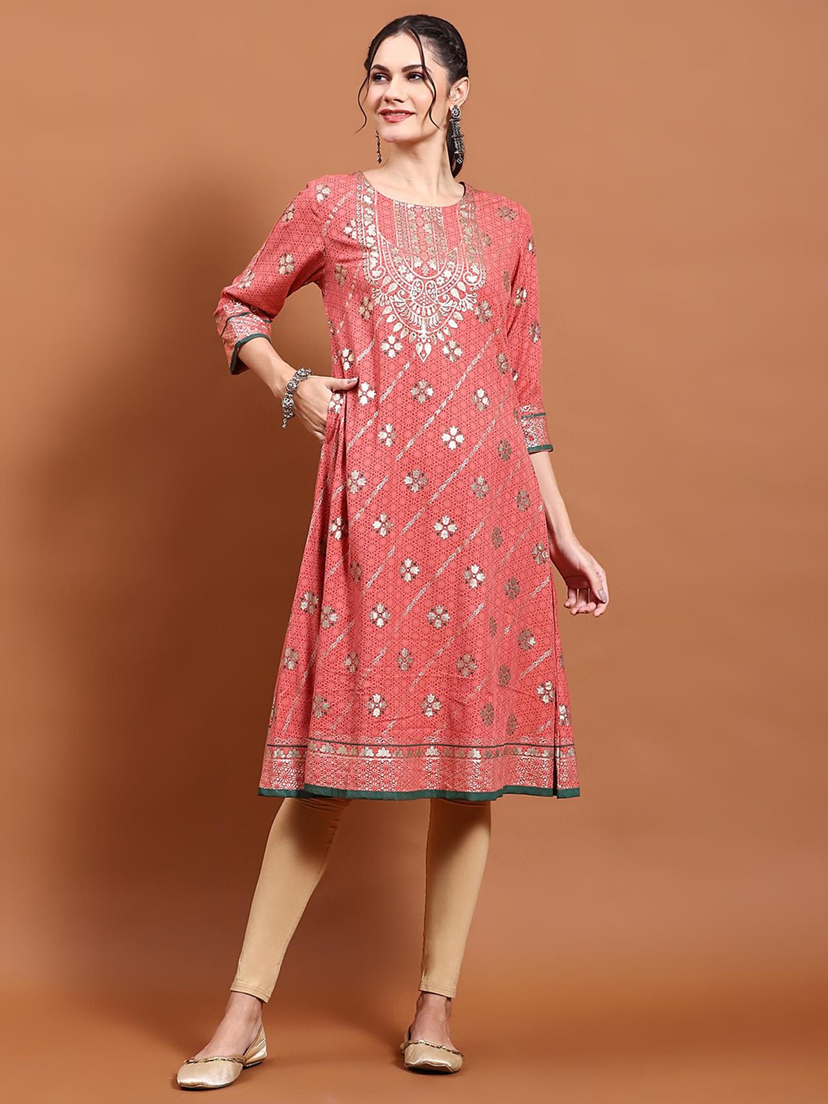 Women Coral Floral Print Kurta