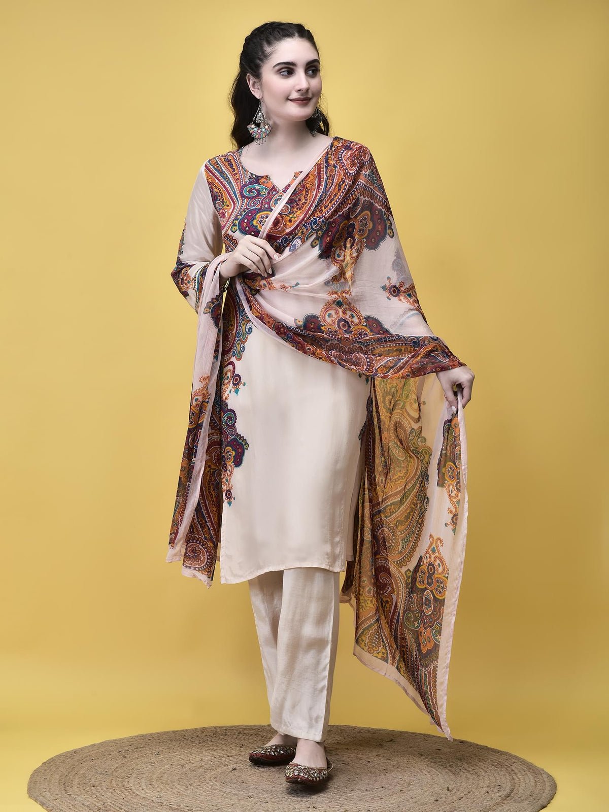 Women Crepe Off White Paisley Print Kurta Comfort Pant Dupatta