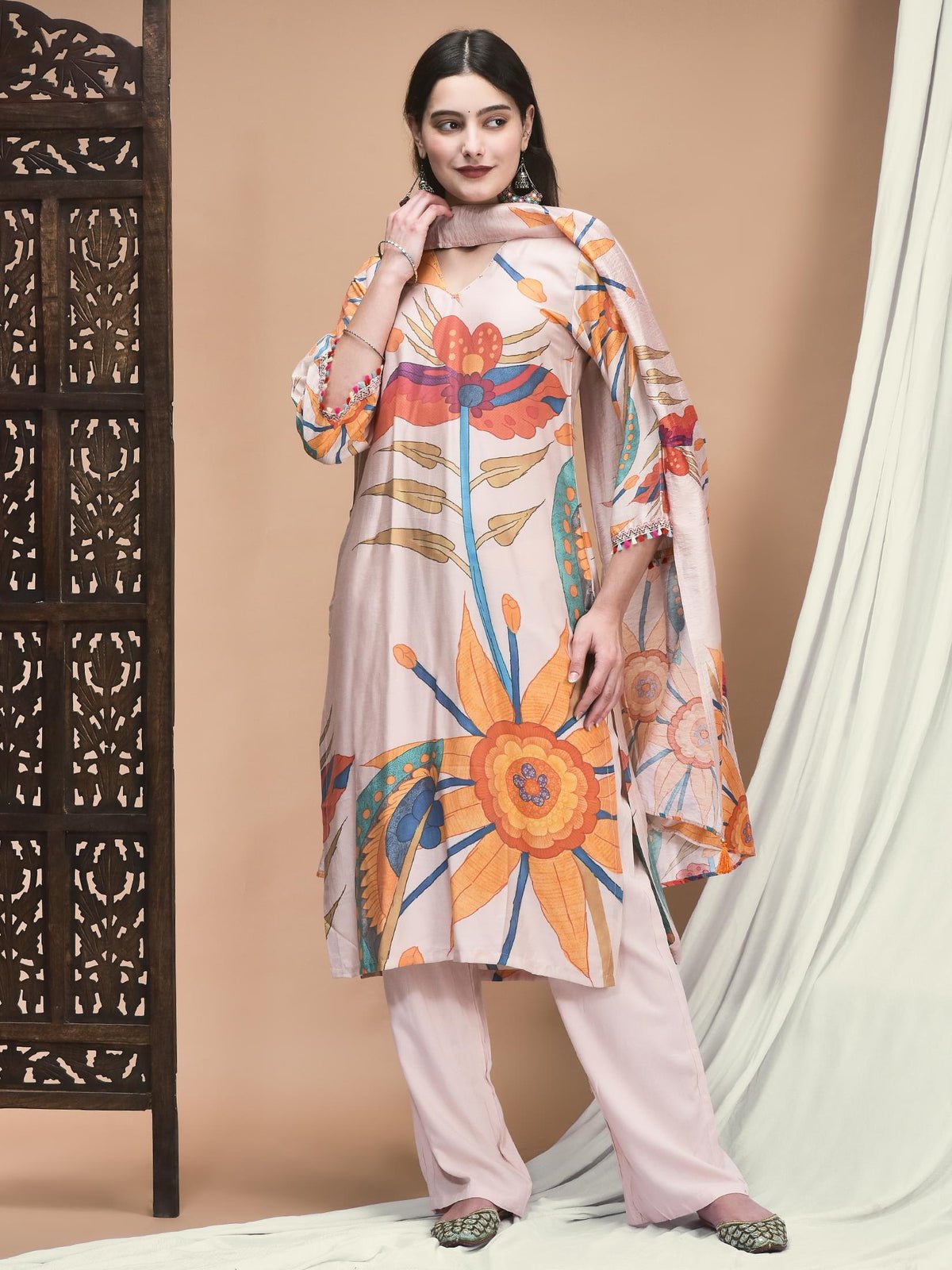 Women Liva Peach Multicolor Floral Print Kurta Comfort Pant Dupatta