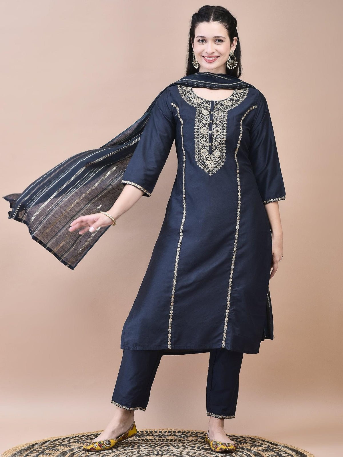 Women Silk Blend Grey Embroidered Kurta Trouser Chanderi Dupatta