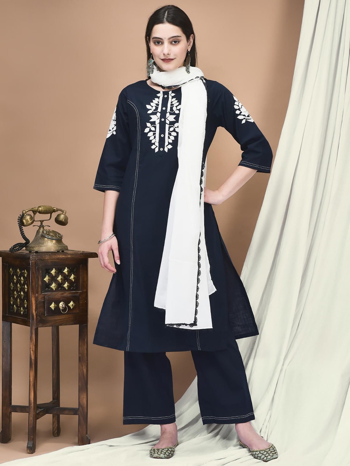 Women Linen Navy Blue Embroidered Kurta Comfort Pant Dupatta