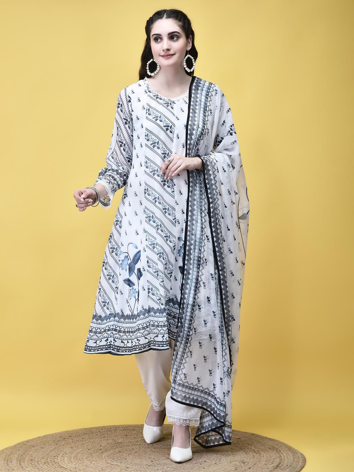 Women Georgette White and Navy Floral Print Kurta Trouser Dupatta