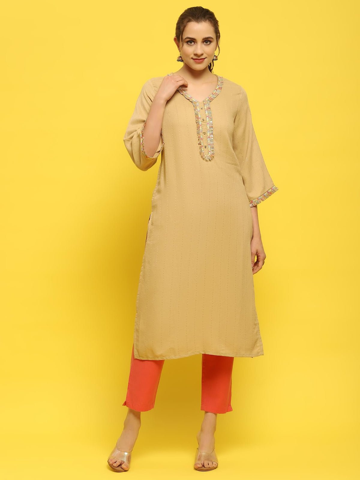 Women Poly Viscose Beige Solid Kurta